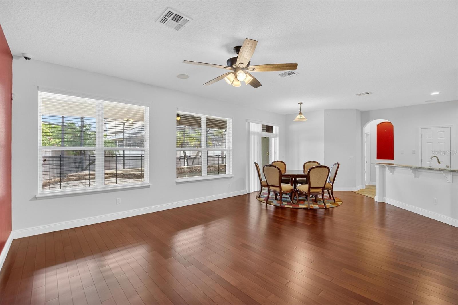 Image 14 of 52 For 4611 Cypress River Road