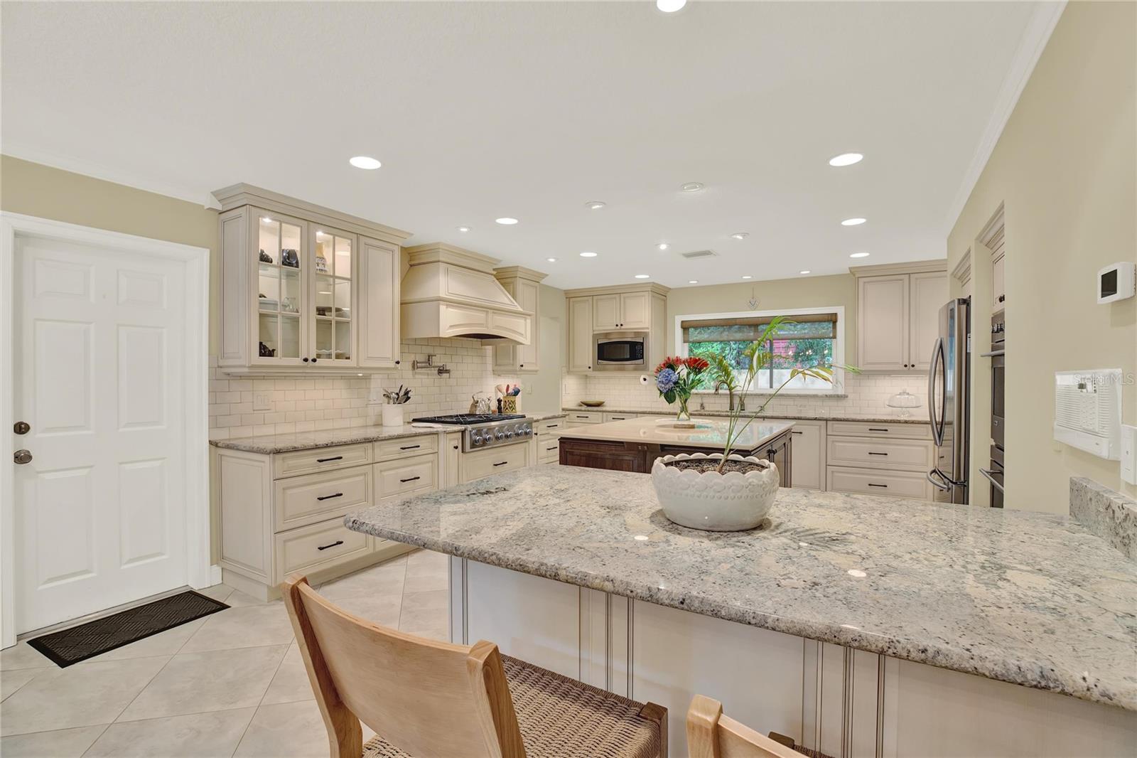 Image 12 of 39 For 430 Wildwood Way