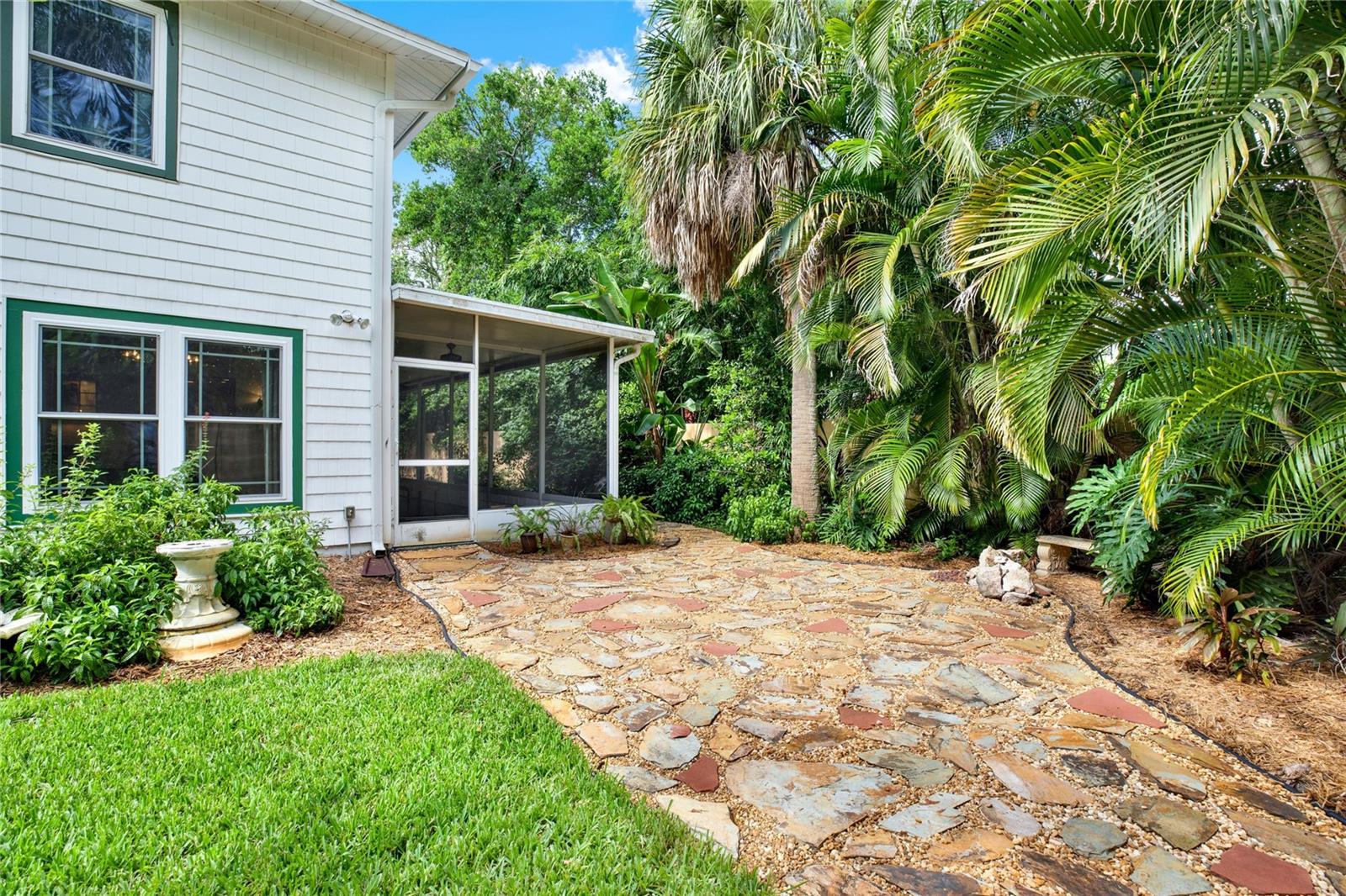 Image 35 of 39 For 430 Wildwood Way