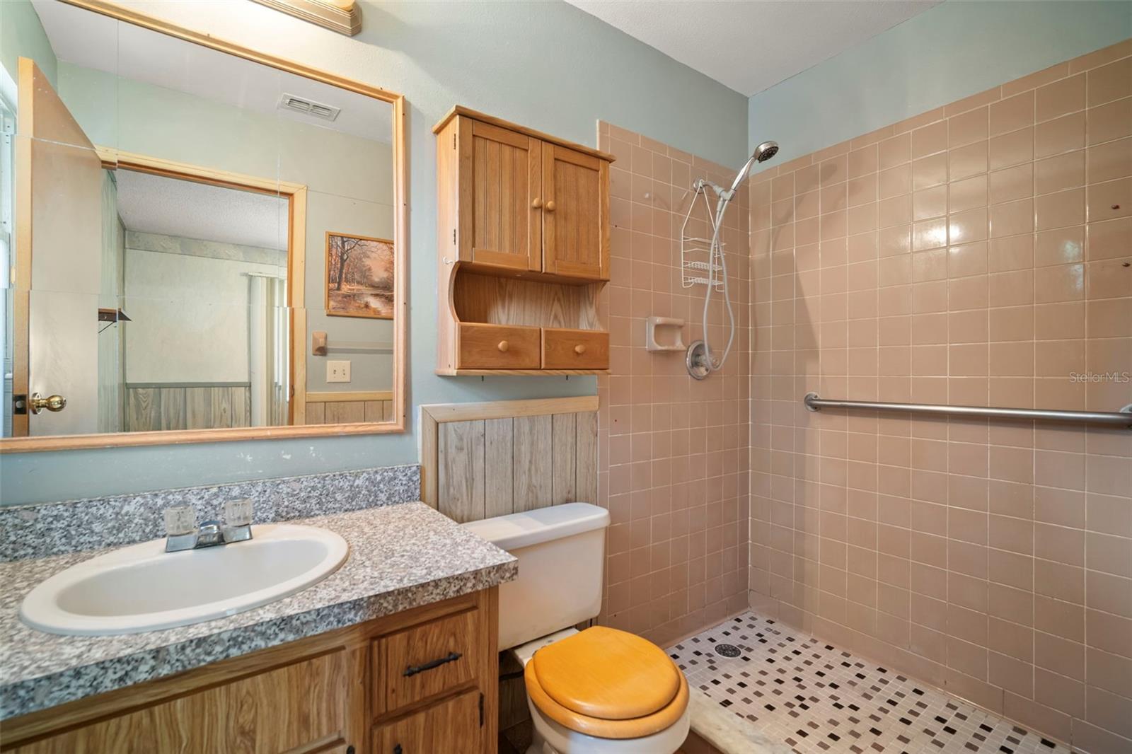 Image 35 of 48 For 1229 Granfield Avenue