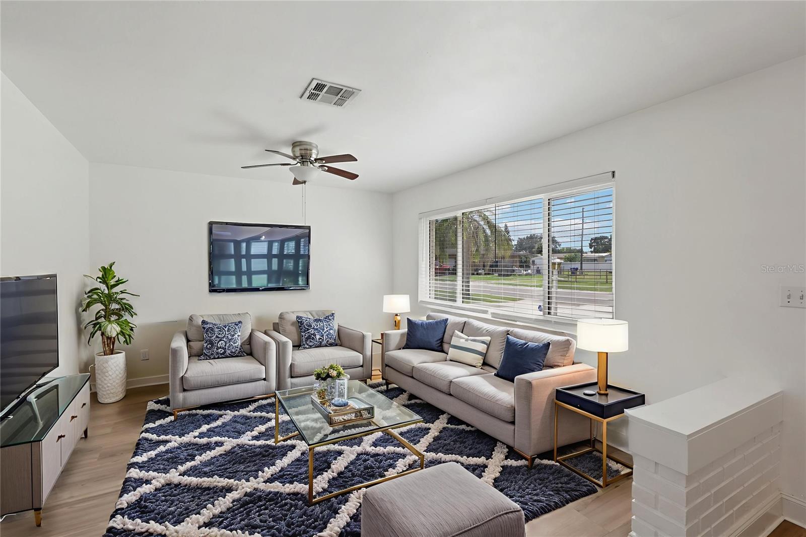 Image 2 of 53 For 7499 7th Street N