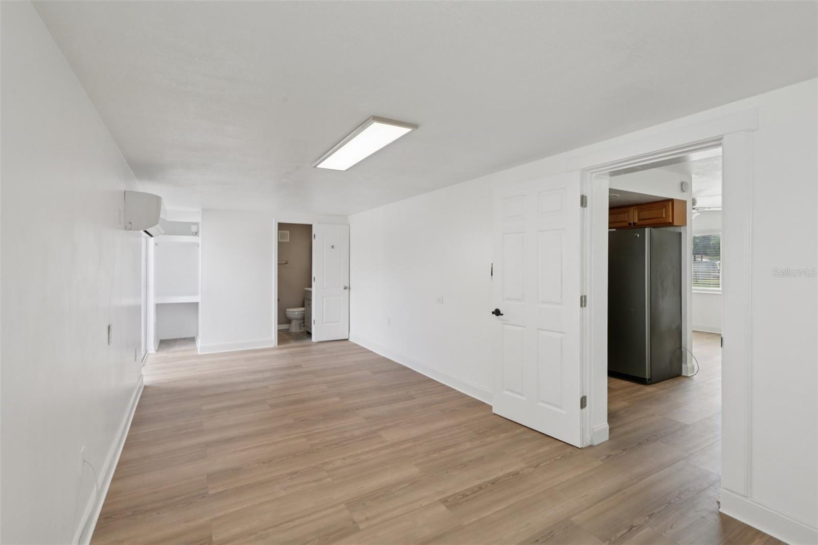 Image 31 of 53 For 7499 7th Street N