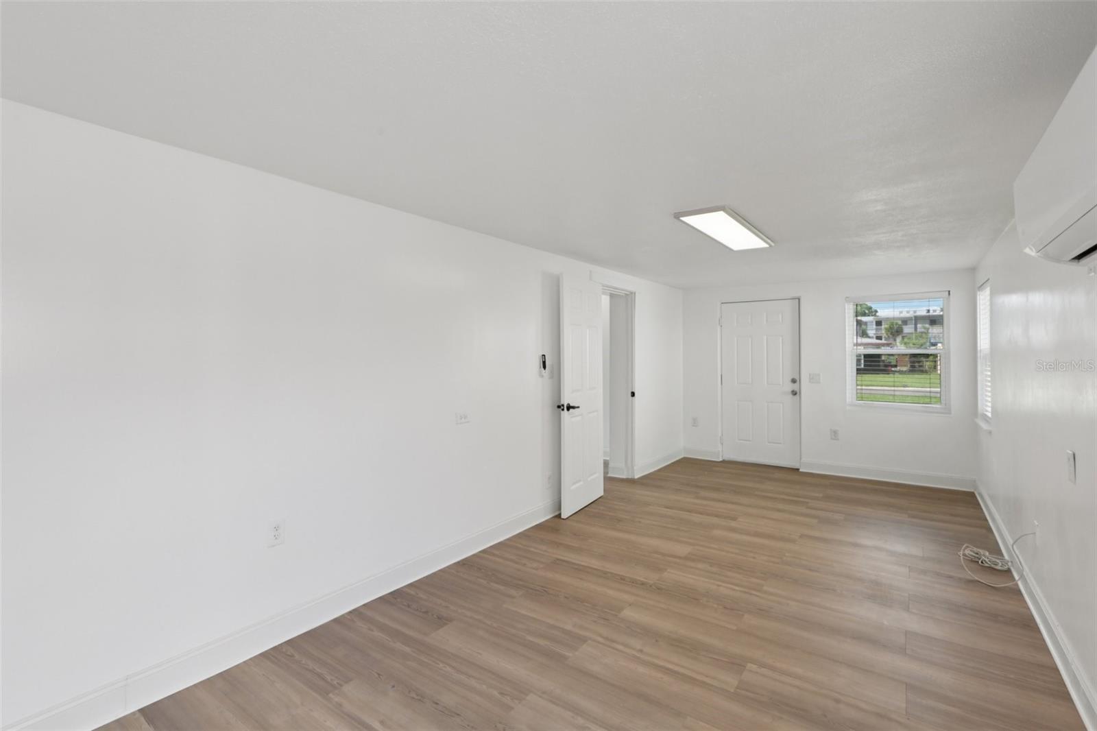 Image 32 of 53 For 7499 7th Street N