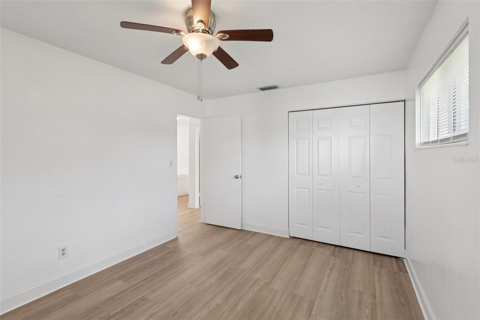 Image 41 of 53 For 7499 7th Street N