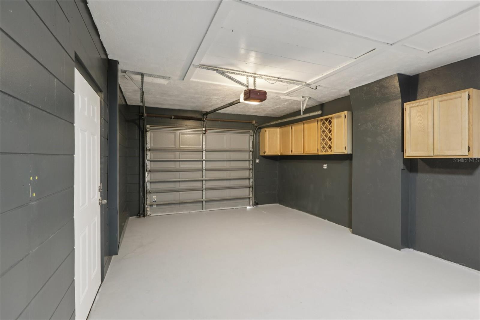 Image 44 of 53 For 7499 7th Street N