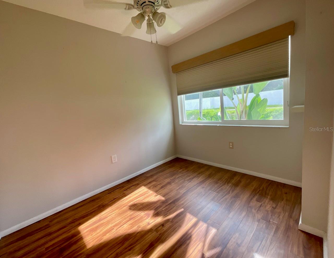 Image 17 of 43 For 9843 34th Way N 4