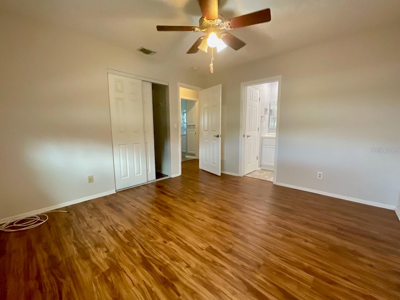Image 31 of 43 For 9843 34th Way N 4