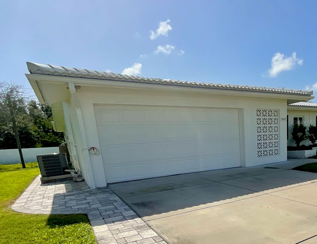 Image 39 of 43 For 9843 34th Way N 4