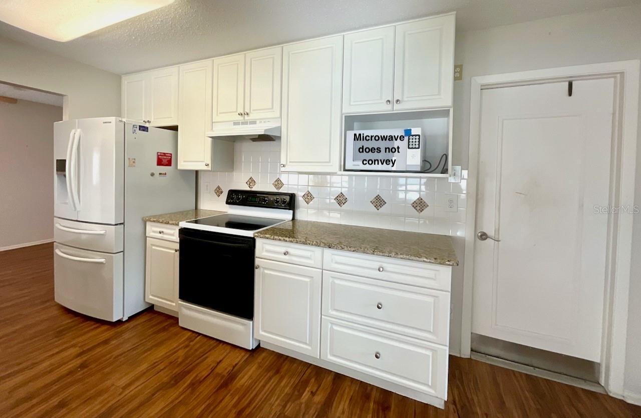 Image 9 of 43 For 9843 34th Way N 4