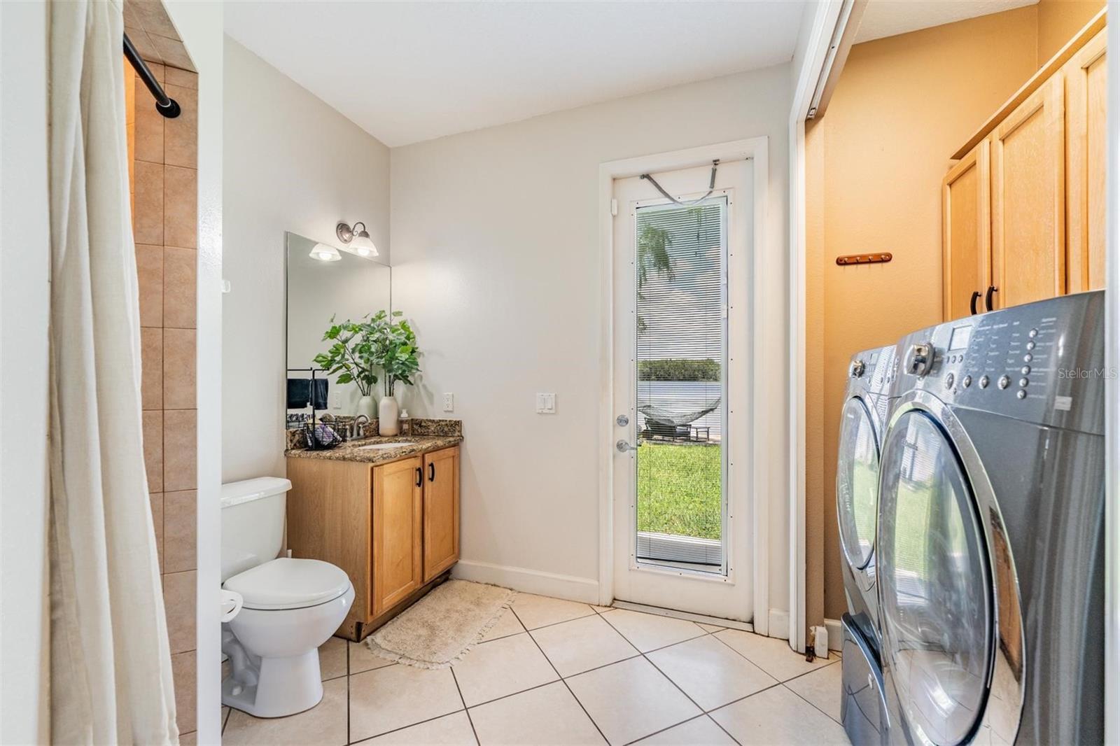 Image 17 of 52 For 2734 Land O Lakes Boulevard