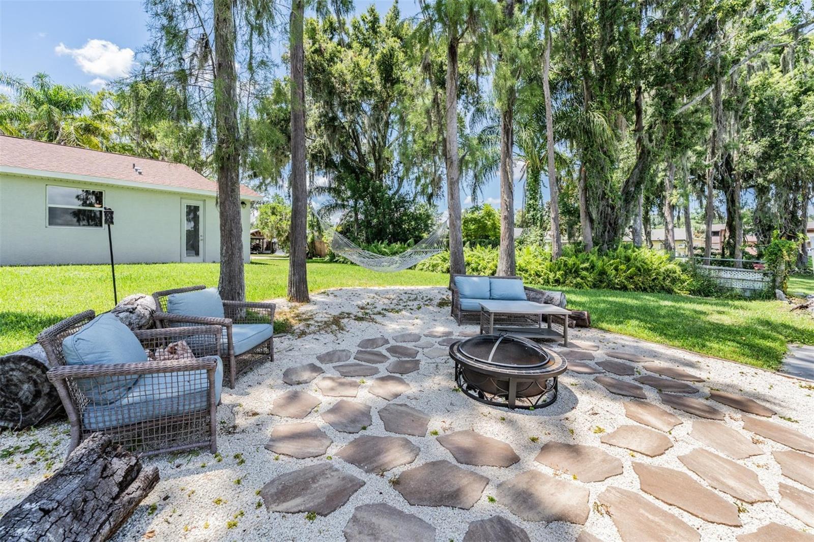 Image 37 of 52 For 2734 Land O Lakes Boulevard