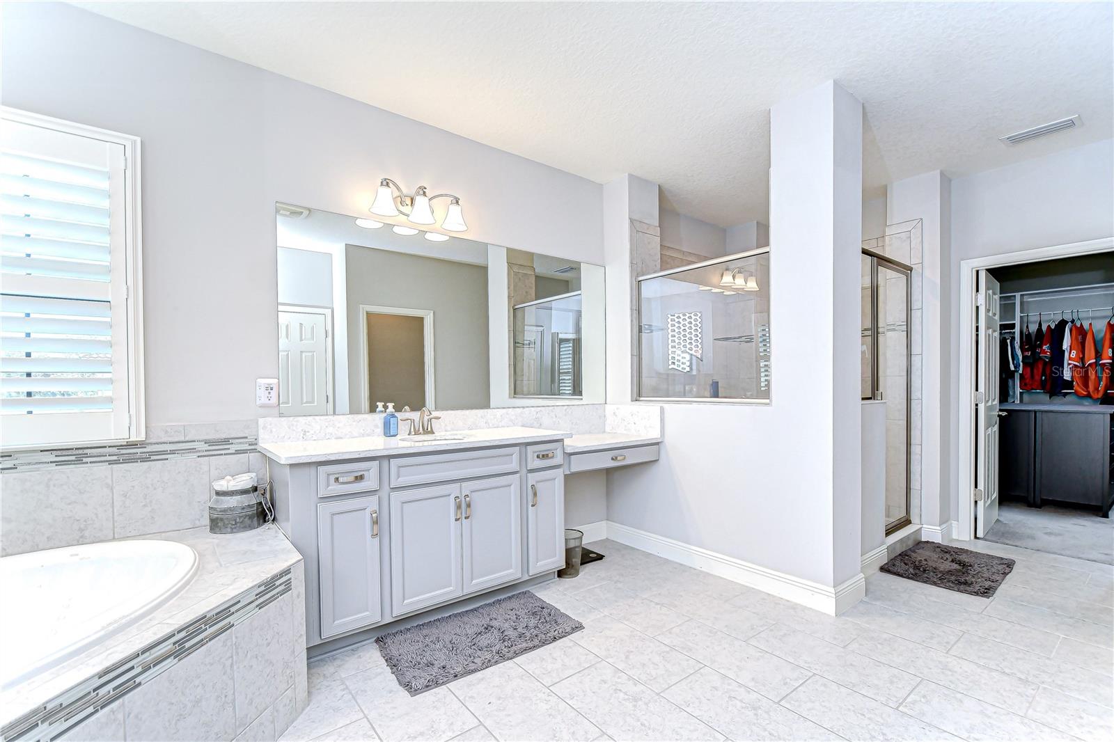 Image 32 of 49 For 11350 Hawks Fern Drive