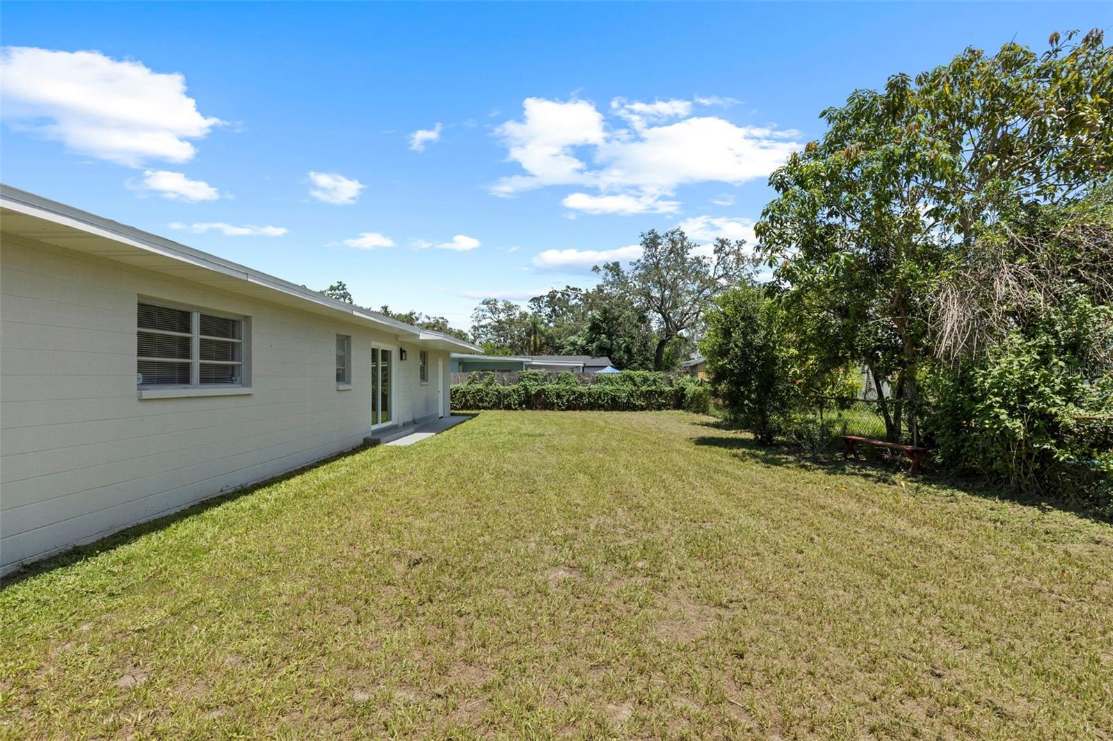 Listing photo id 36 for 1905 Meridel Avenue