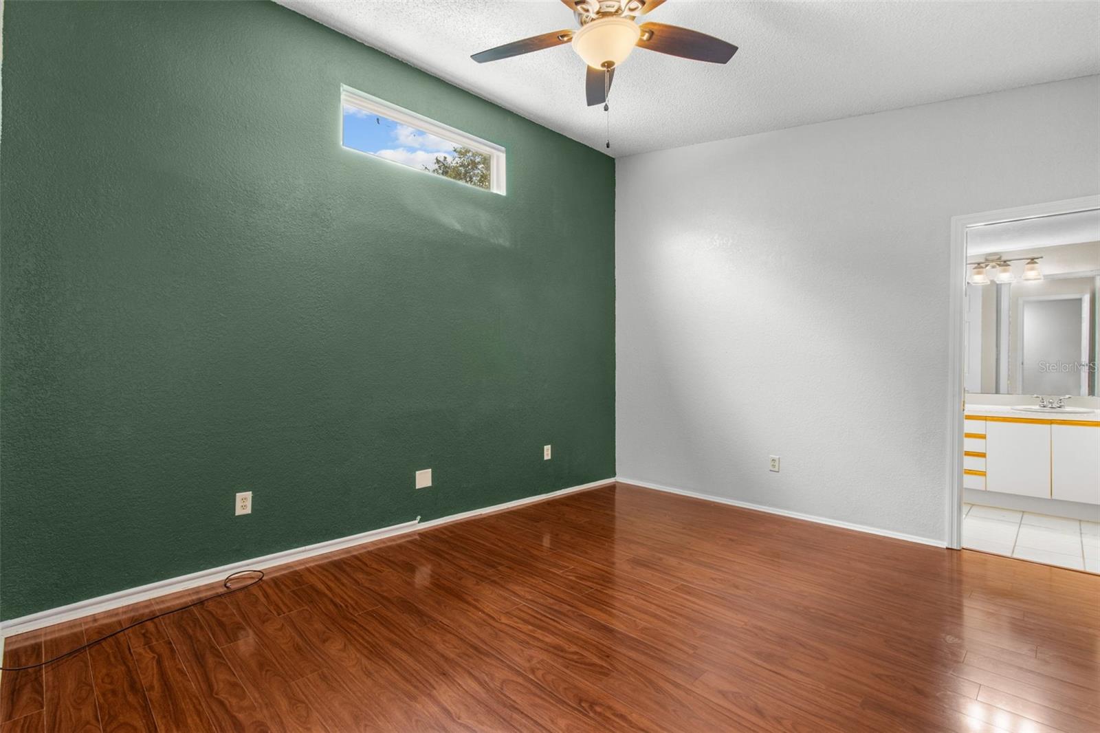 Image 15 of 58 For 6304 92nd Place N 2806