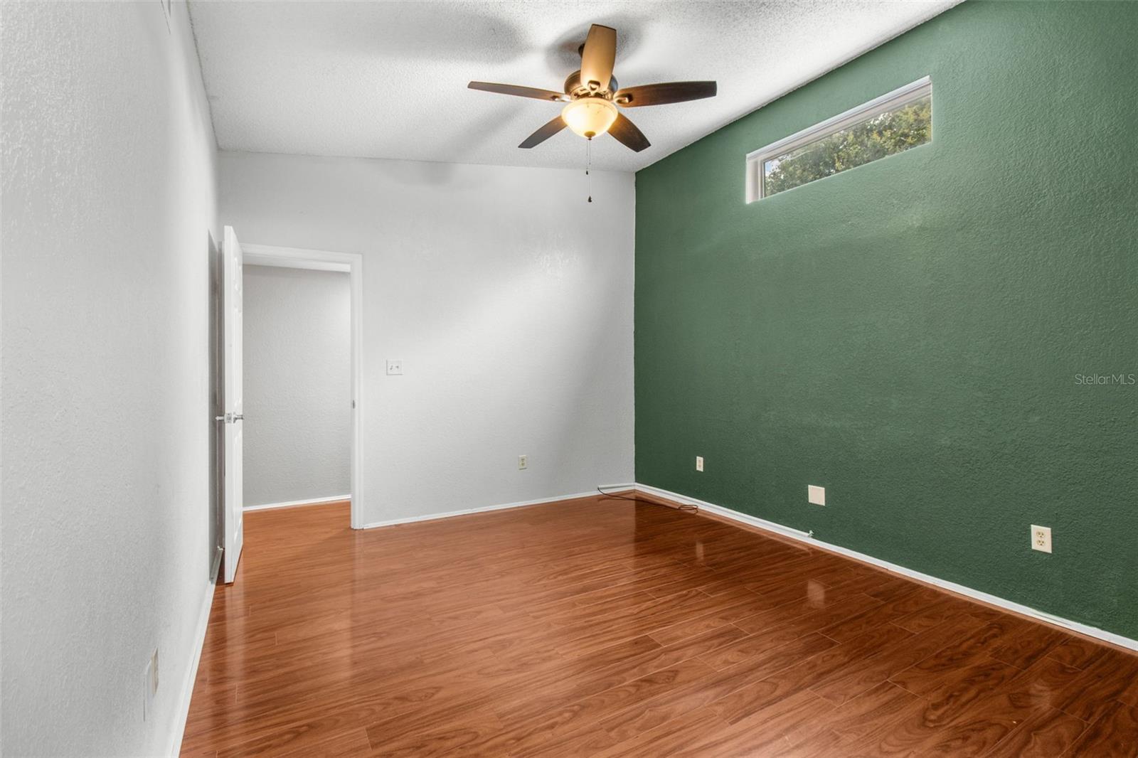 Image 18 of 58 For 6304 92nd Place N 2806