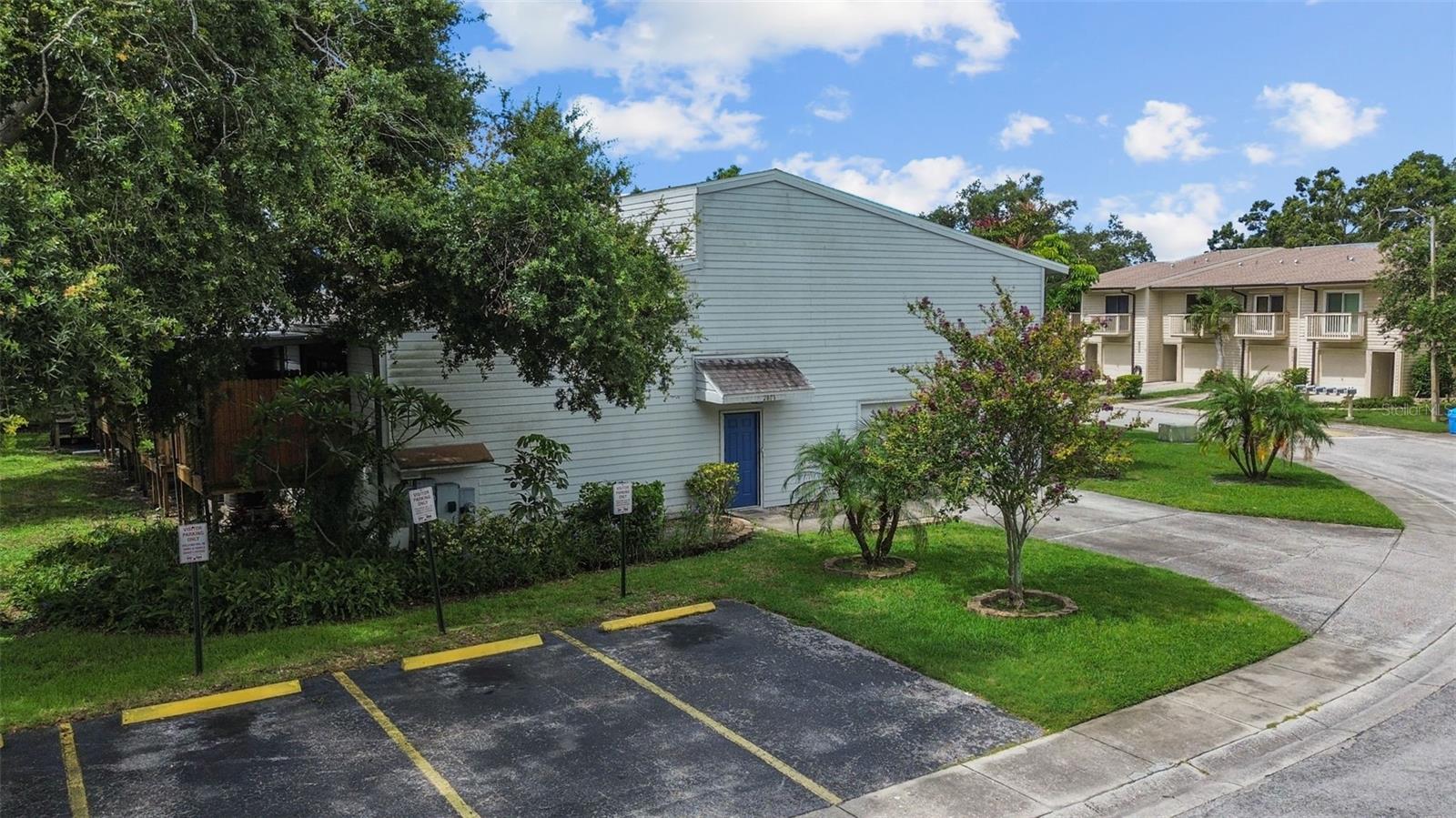 Image 4 of 58 For 6304 92nd Place N 2806