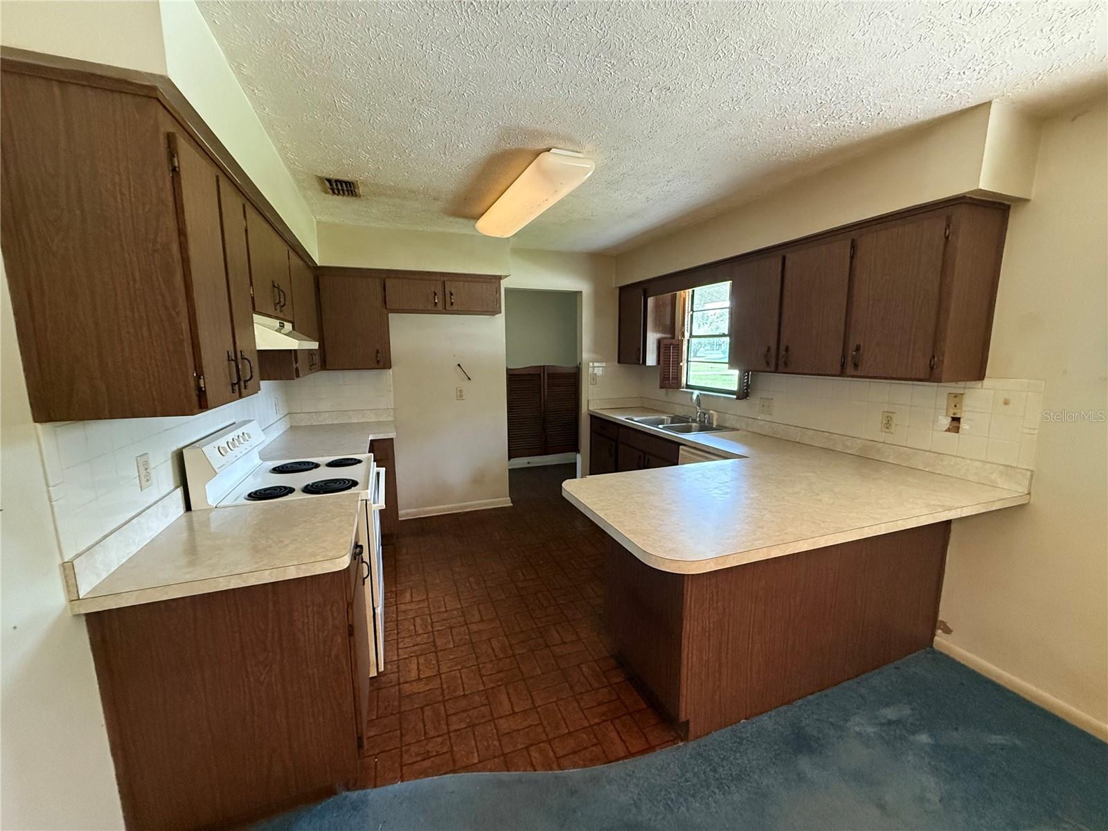 Image 10 of 47 For 4606 Cantor Drive