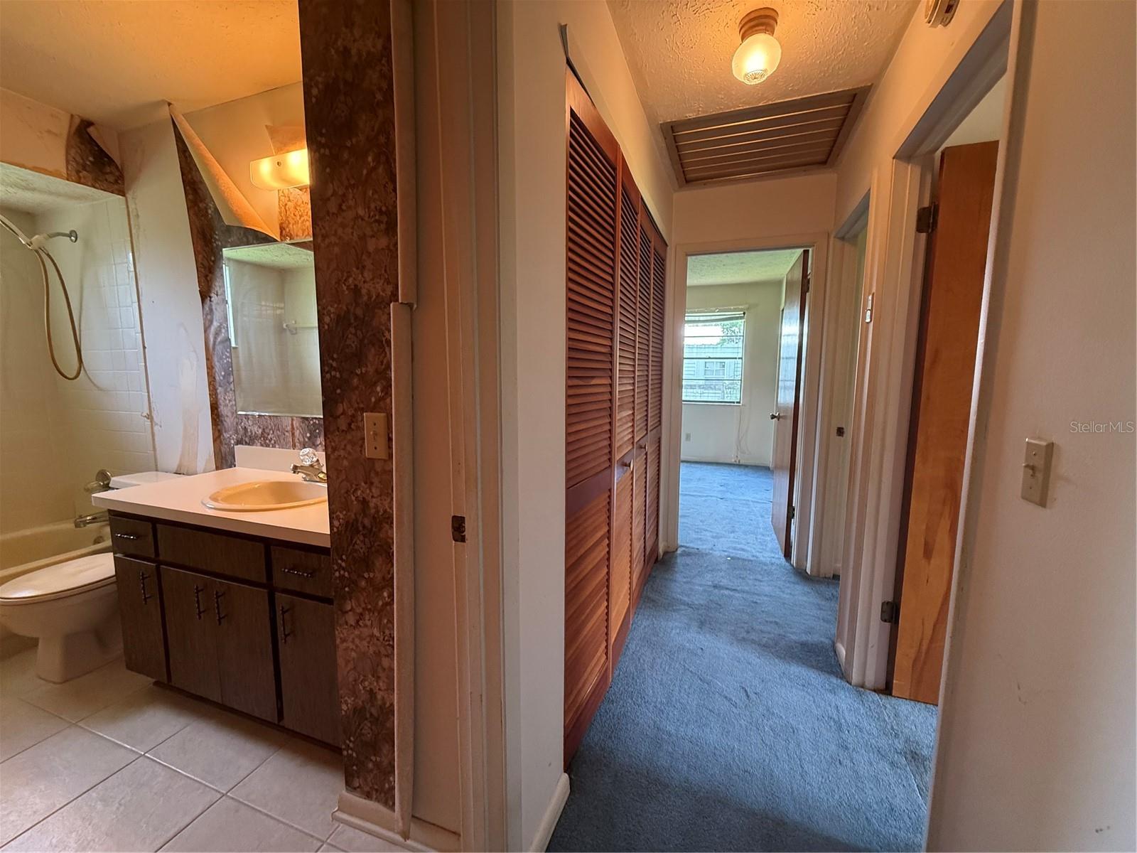 Image 16 of 47 For 4606 Cantor Drive