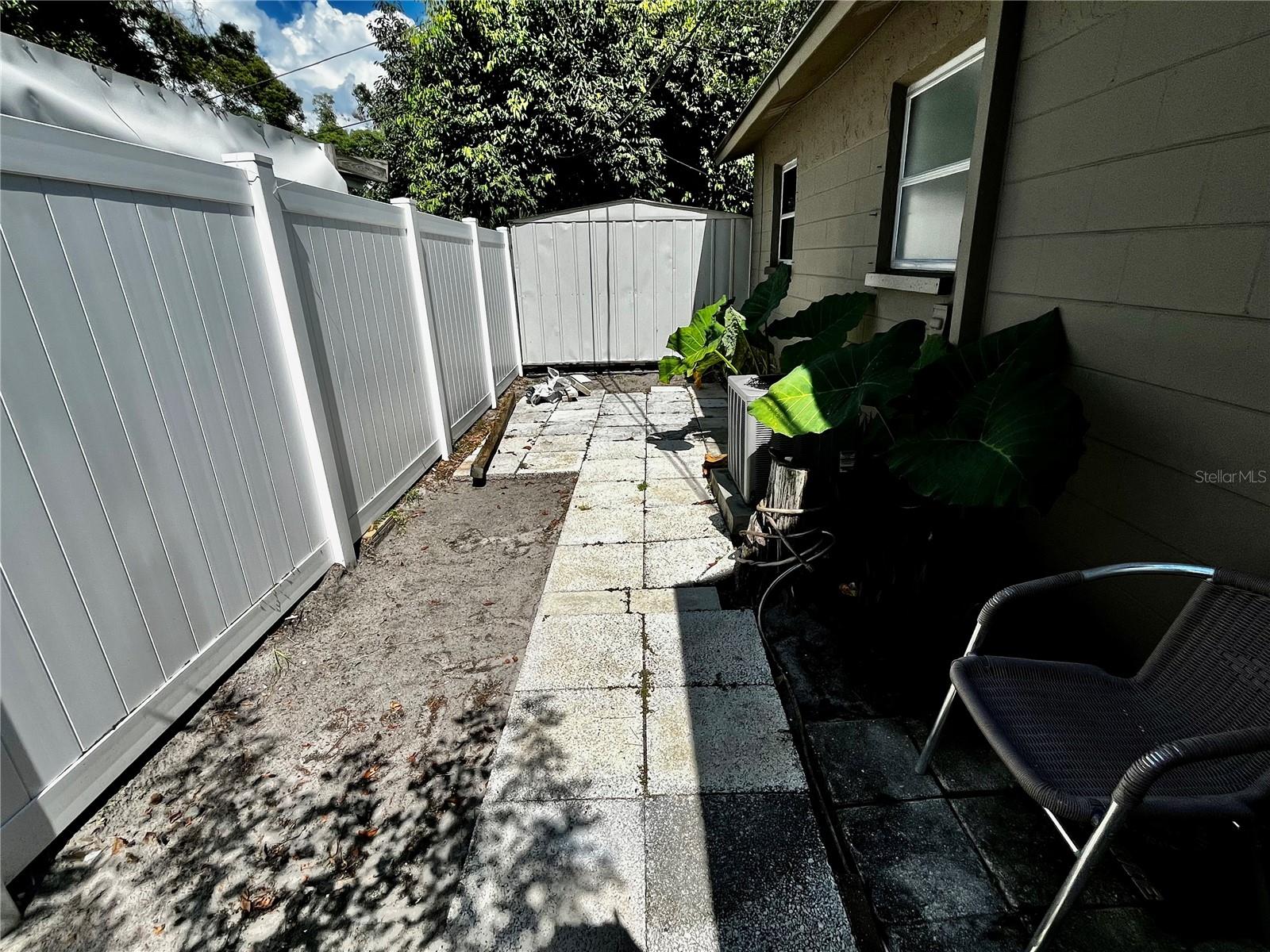 Image 31 of 40 For 15701 Waverly Street 2