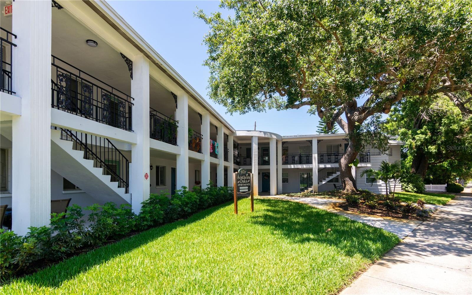 Details for 1200 Beach Drive Ne 8, ST PETERSBURG, FL 33701