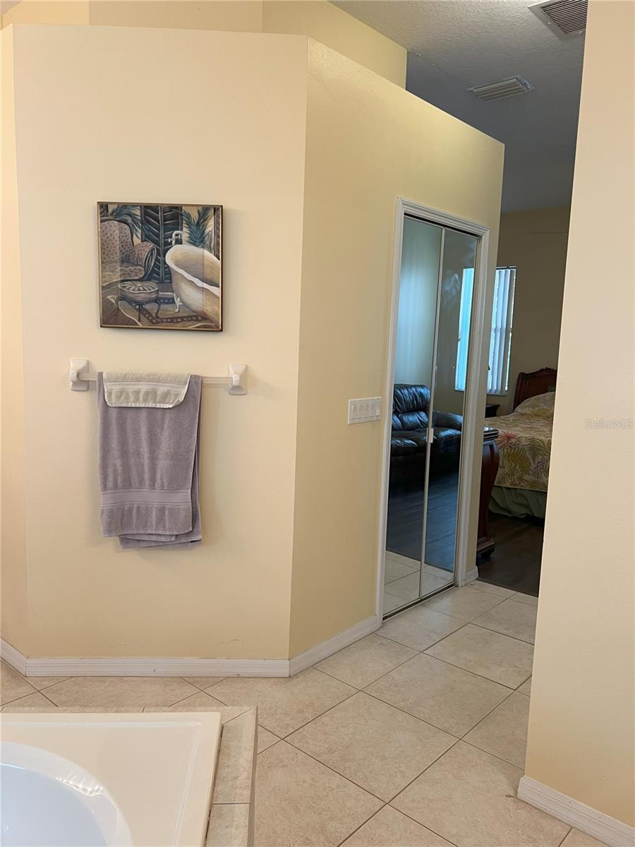 Image 40 of 92 For 1748 Winding Ridge Circle Se