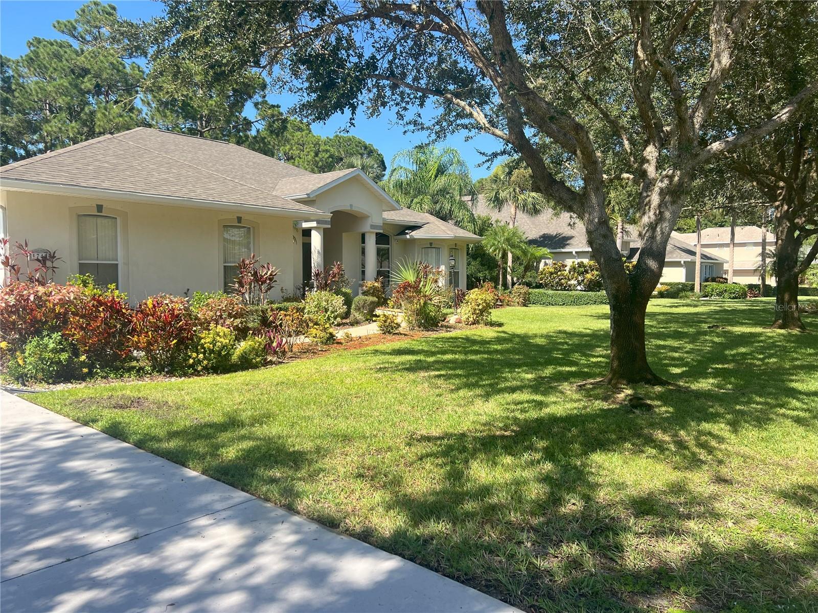 Image 6 of 92 For 1748 Winding Ridge Circle Se