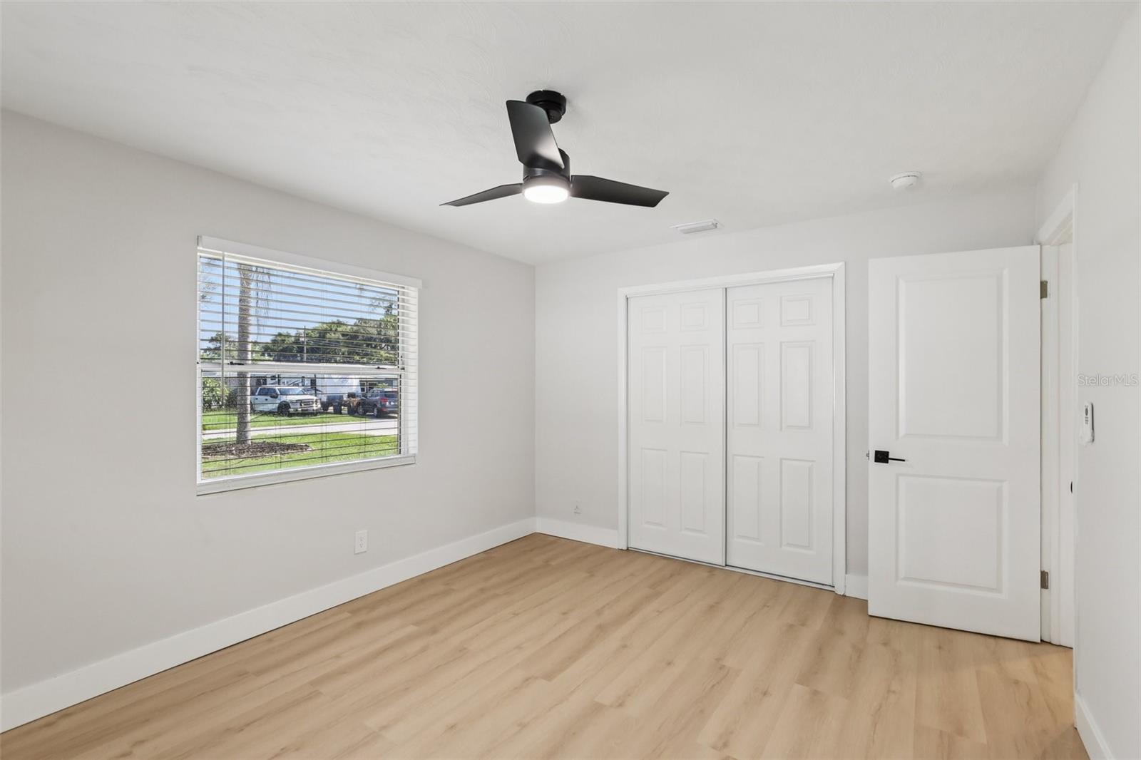 Image 30 of 36 For 2233 Terrace Drive N