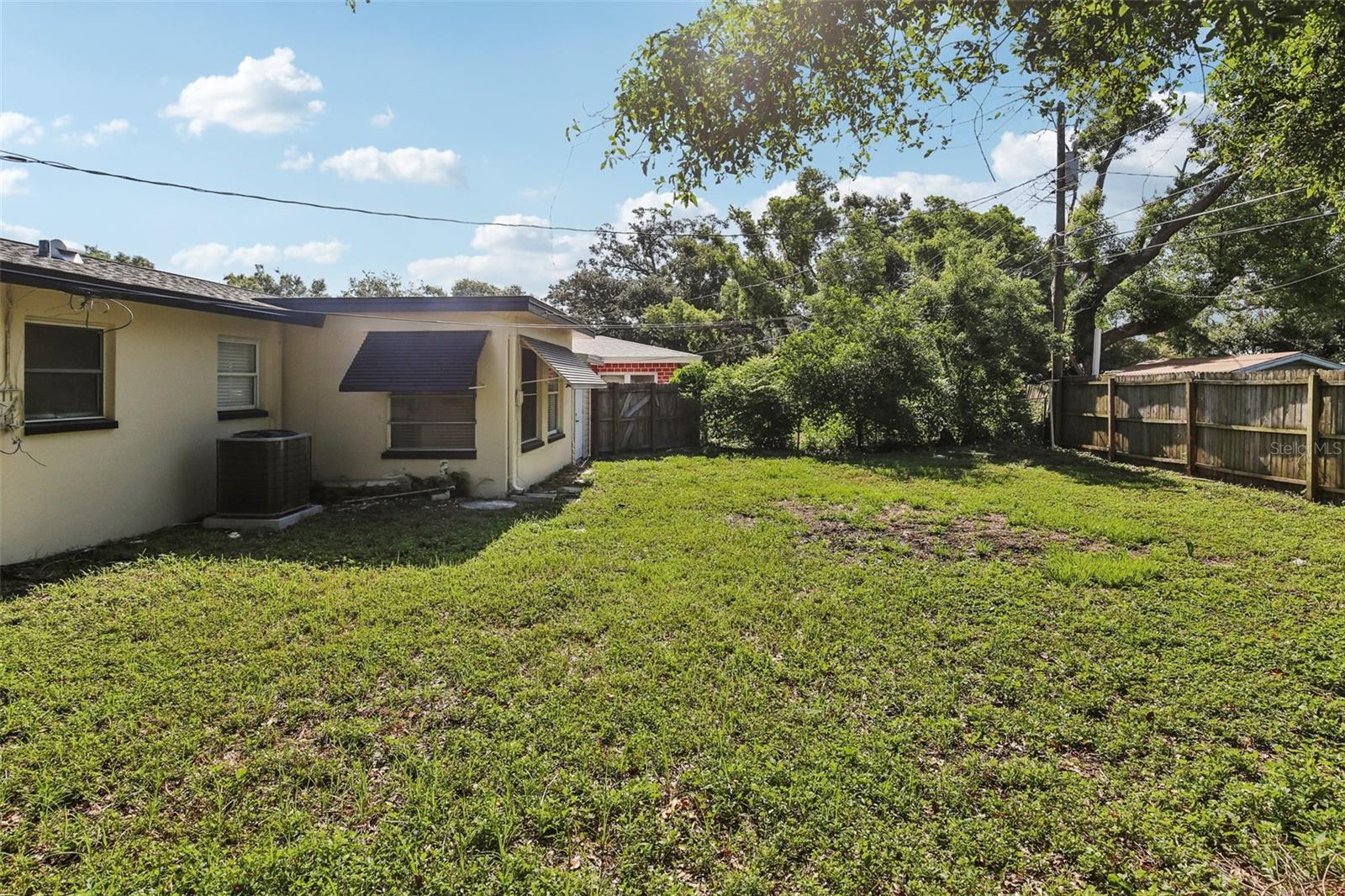 Image 35 of 36 For 2233 Terrace Drive N