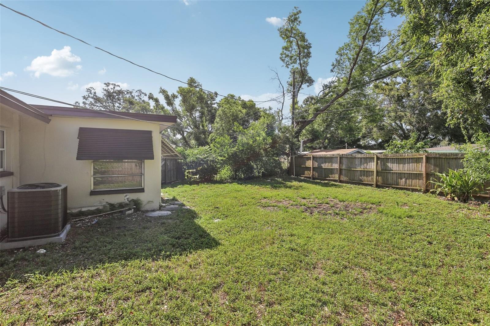 Image 36 of 36 For 2233 Terrace Drive N