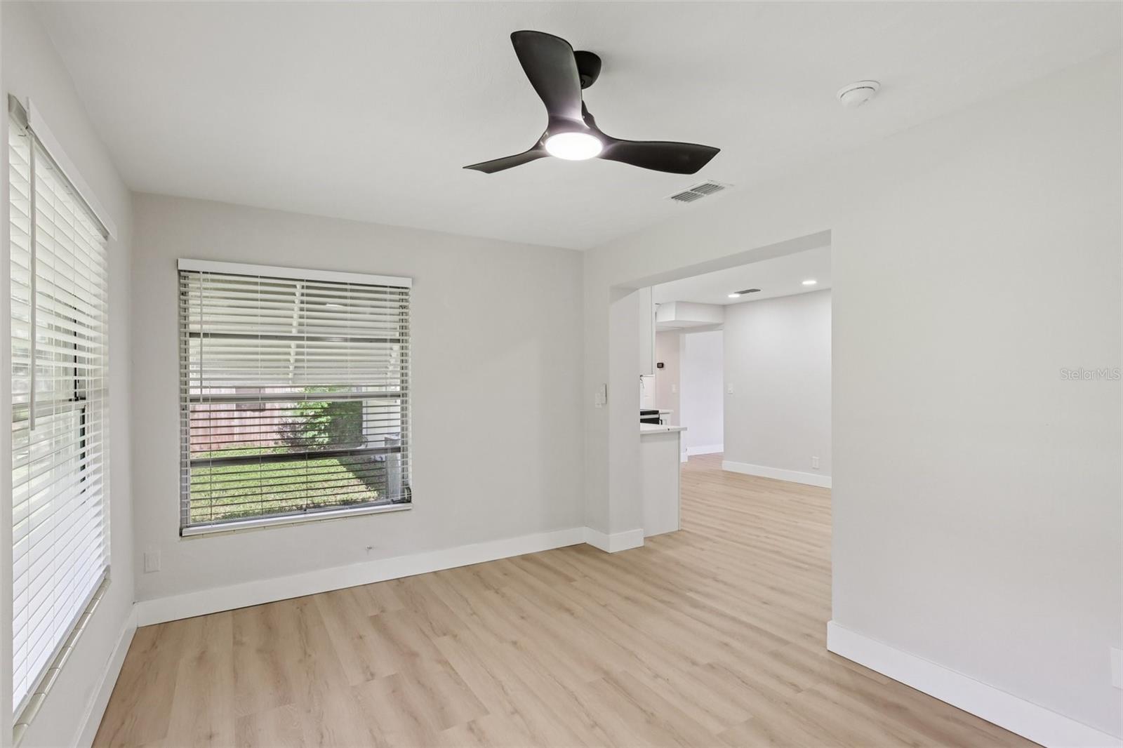 Image 9 of 36 For 2233 Terrace Drive N