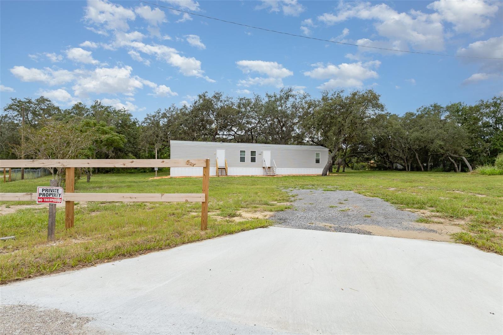 Details for 2592 Fast Trot Trail, LAKE WALES, FL 33898