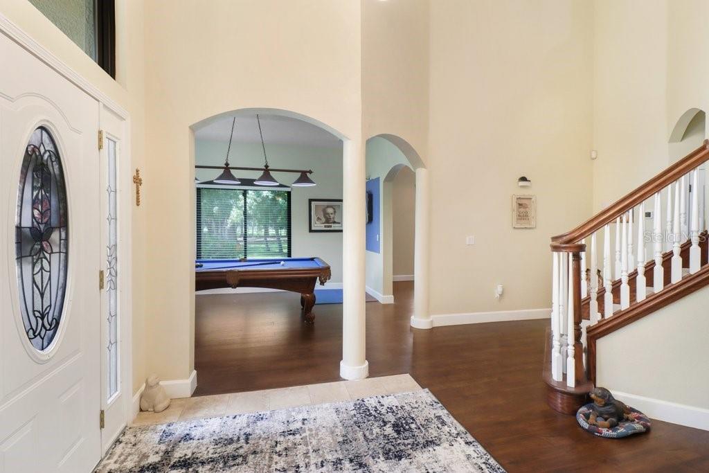 Image 11 of 54 For 8935 Woodleaf Boulevard