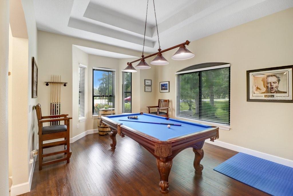 Image 15 of 54 For 8935 Woodleaf Boulevard
