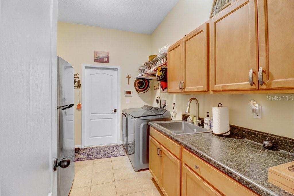 Image 24 of 54 For 8935 Woodleaf Boulevard