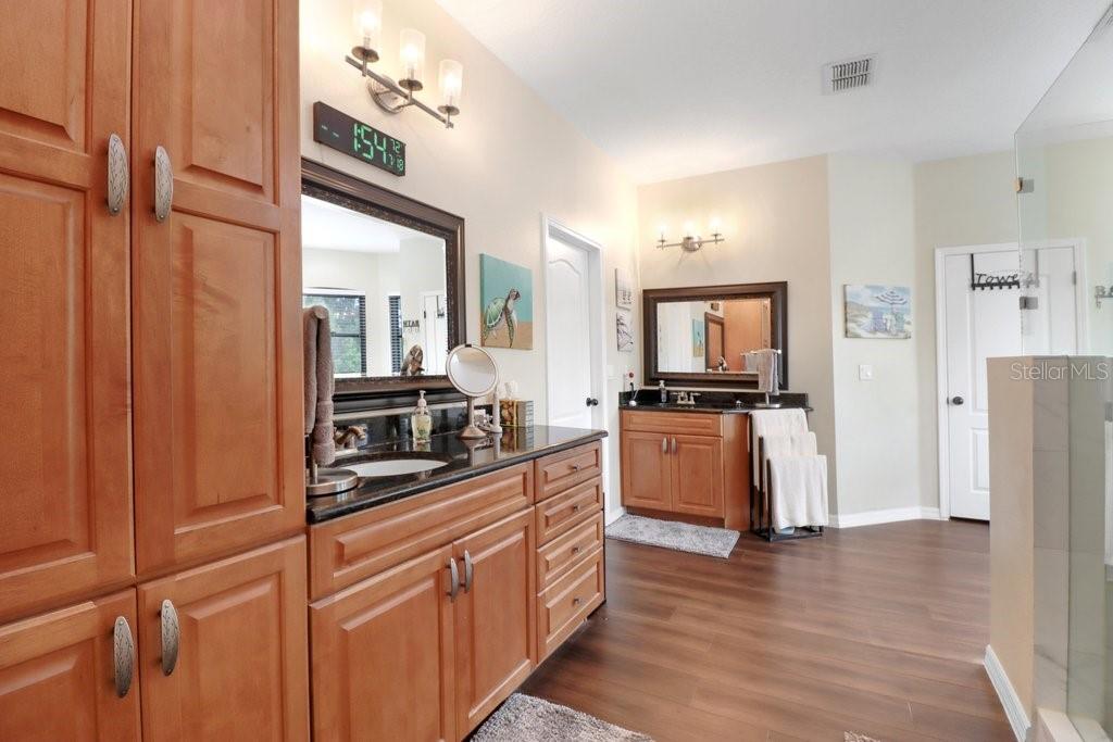 Image 38 of 54 For 8935 Woodleaf Boulevard