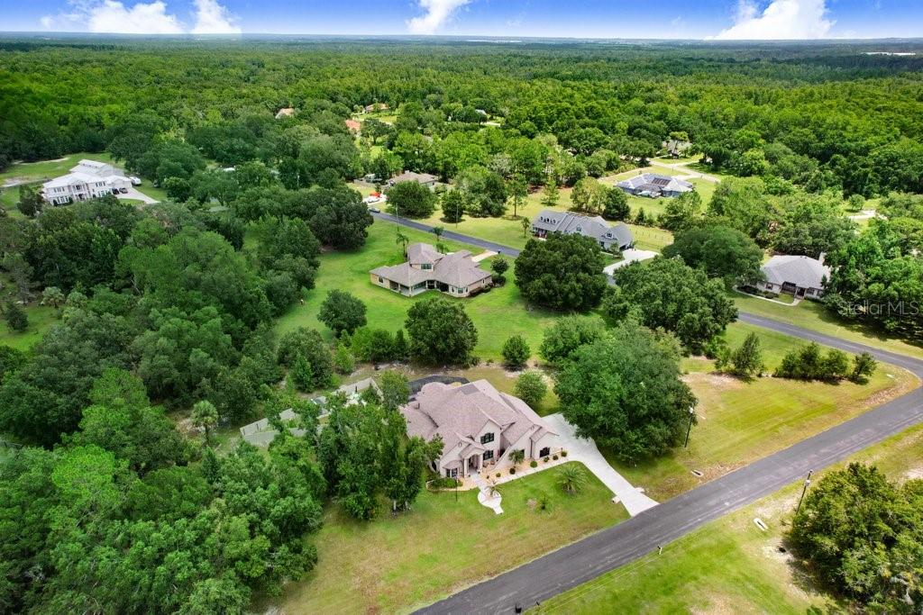 Image 5 of 54 For 8935 Woodleaf Boulevard