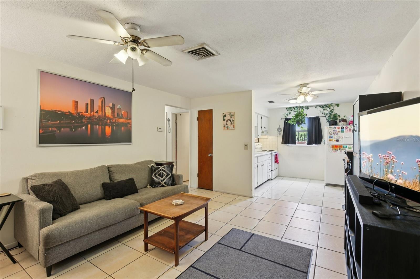 Image 4 of 35 For 2696 South Drive