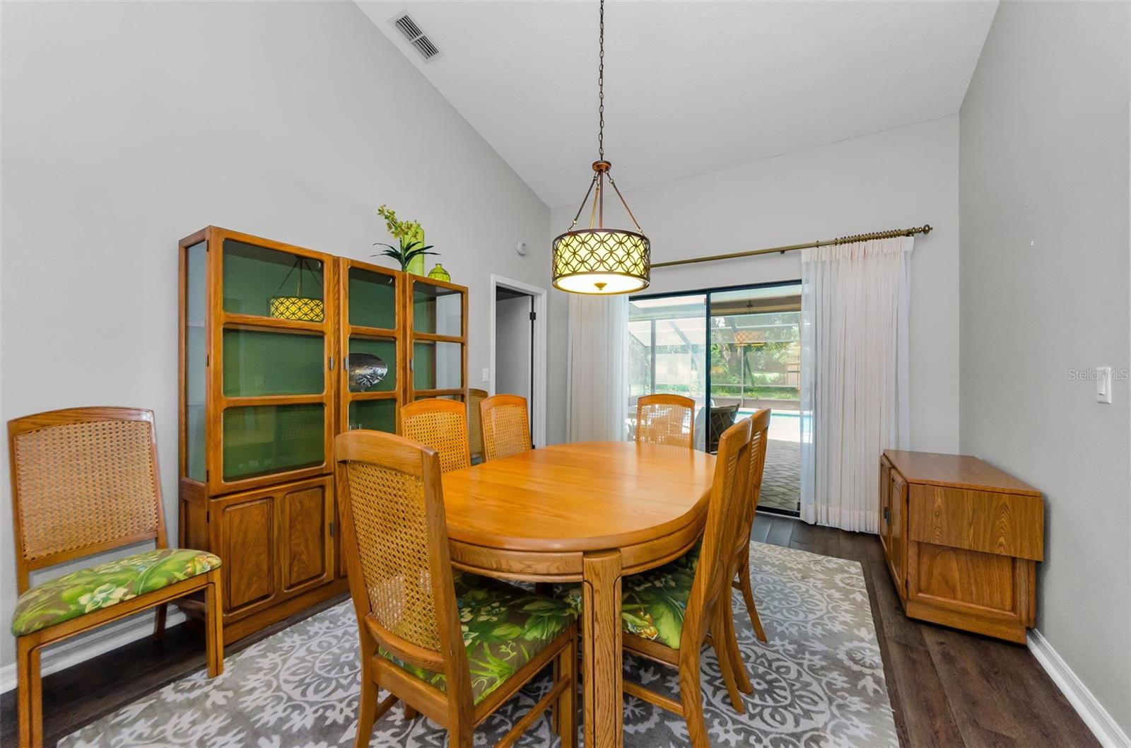 Image 12 of 65 For 13037 Wyndale Drive