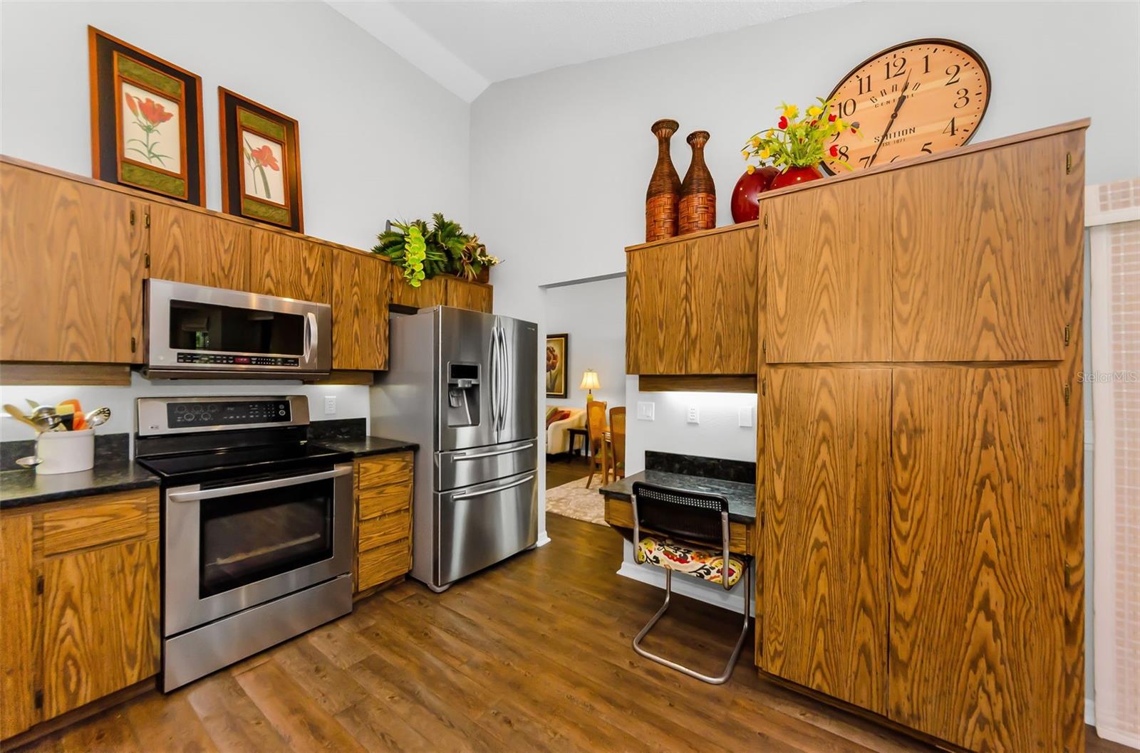Image 15 of 65 For 13037 Wyndale Drive