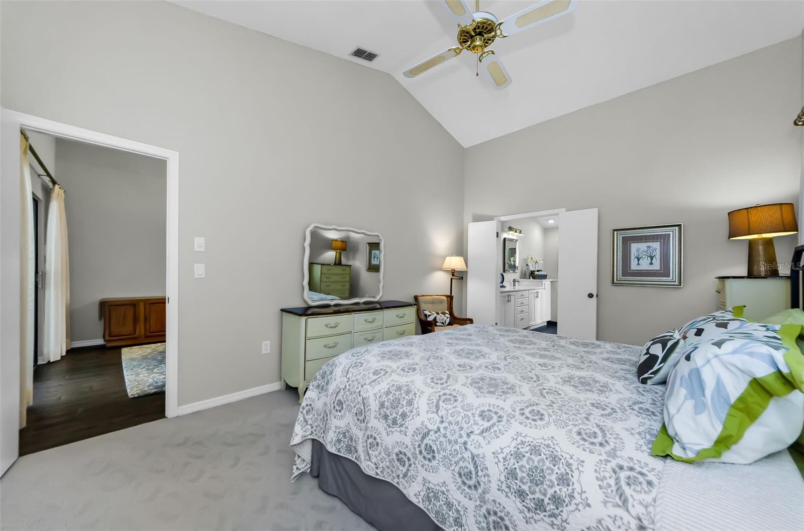 Image 30 of 65 For 13037 Wyndale Drive