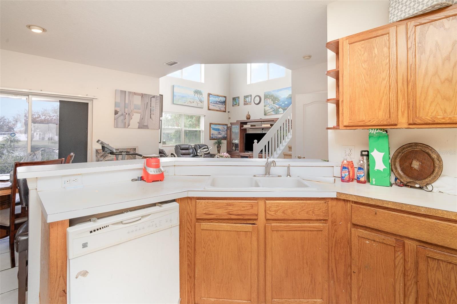 Image 11 of 31 For 702 Cristelle Jean Drive