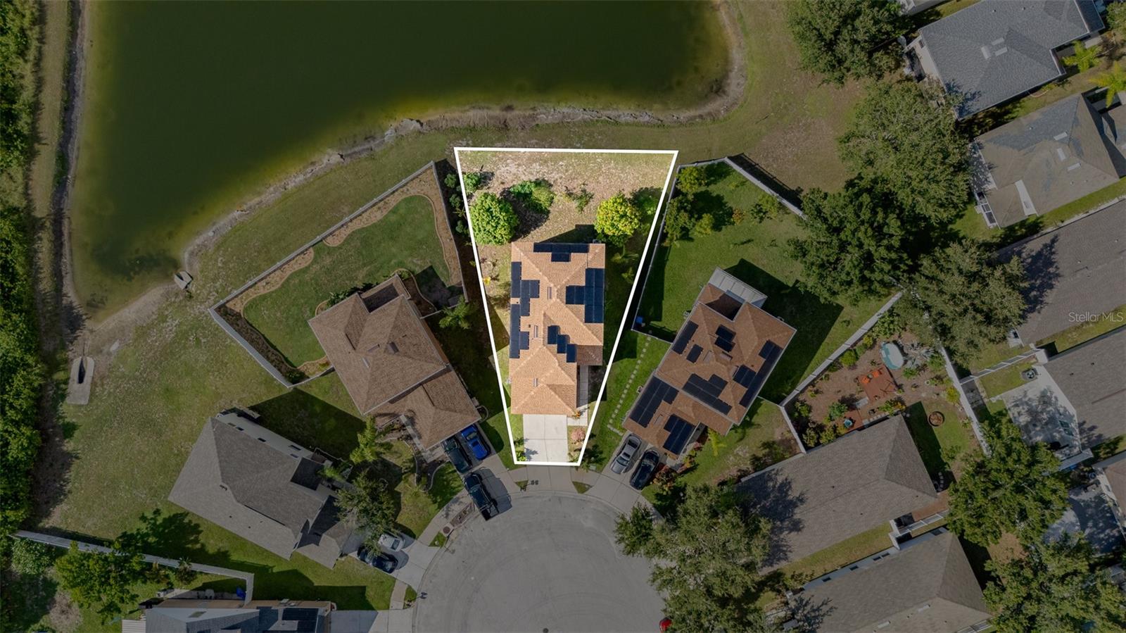 Image 28 of 31 For 702 Cristelle Jean Drive