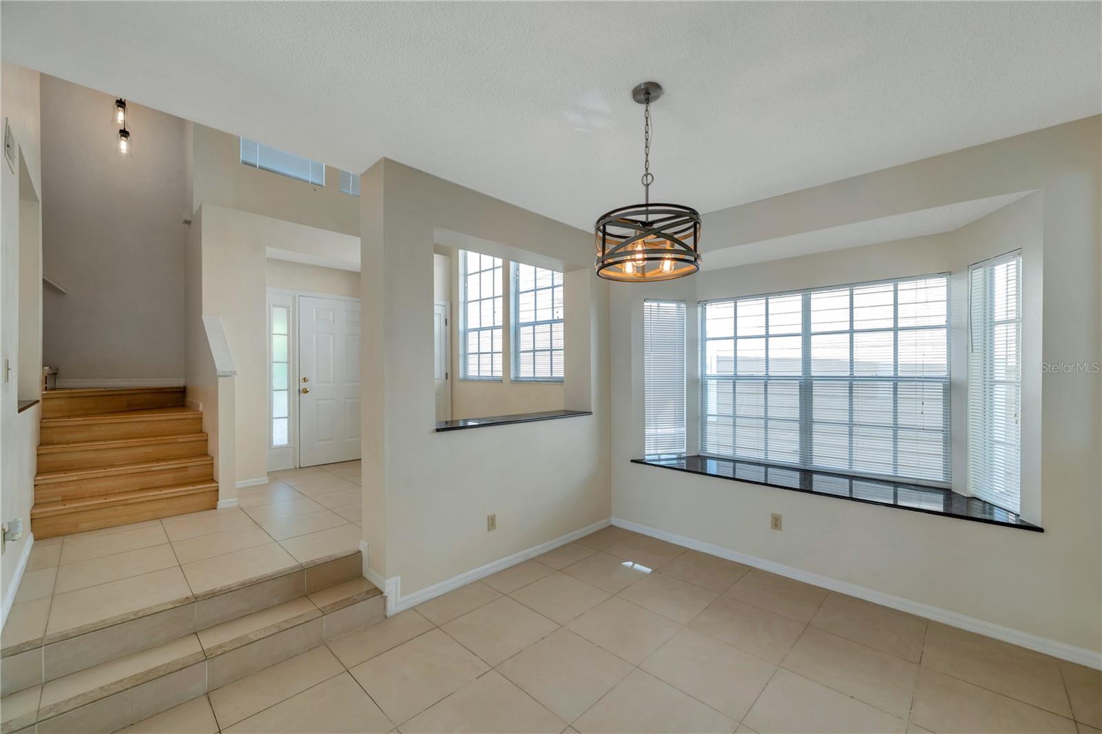 Image 6 of 45 For 5014 Sterling Manor Drive