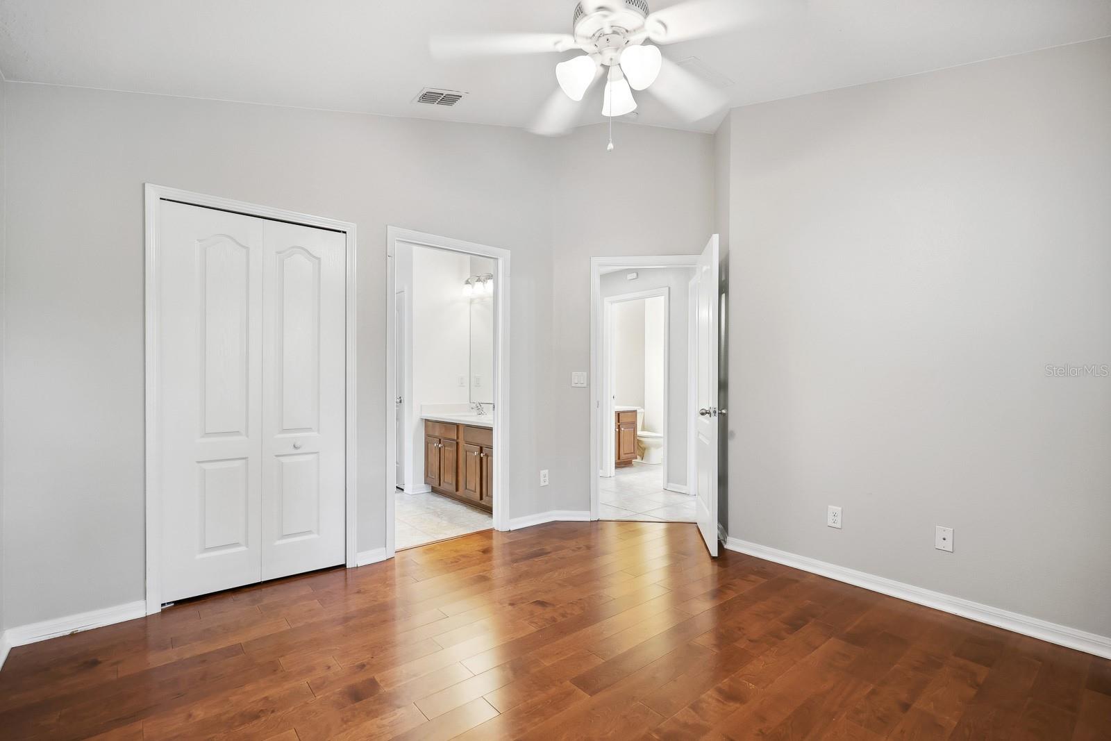 Image 23 of 35 For 2130 Valterra Vista Way