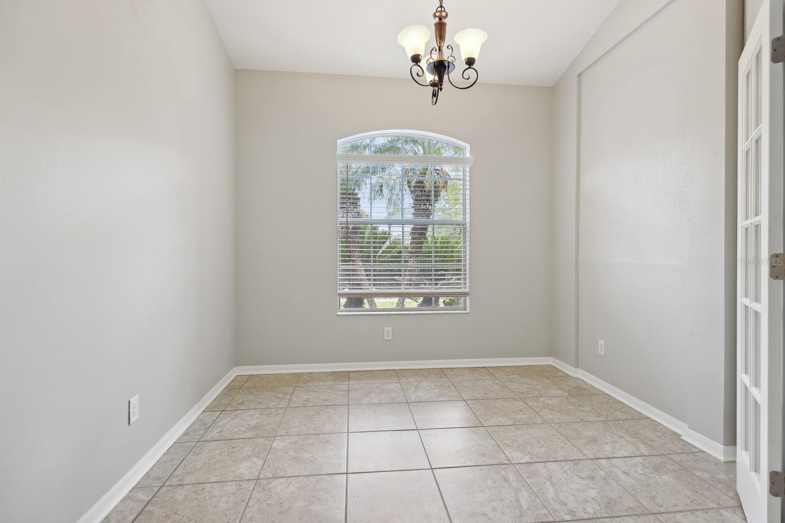 Image 8 of 35 For 2130 Valterra Vista Way