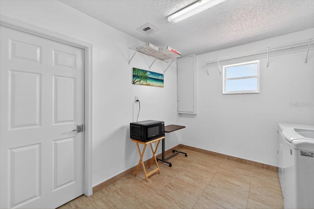 Image 69 of 80 For 5731 Ridgestone Drive