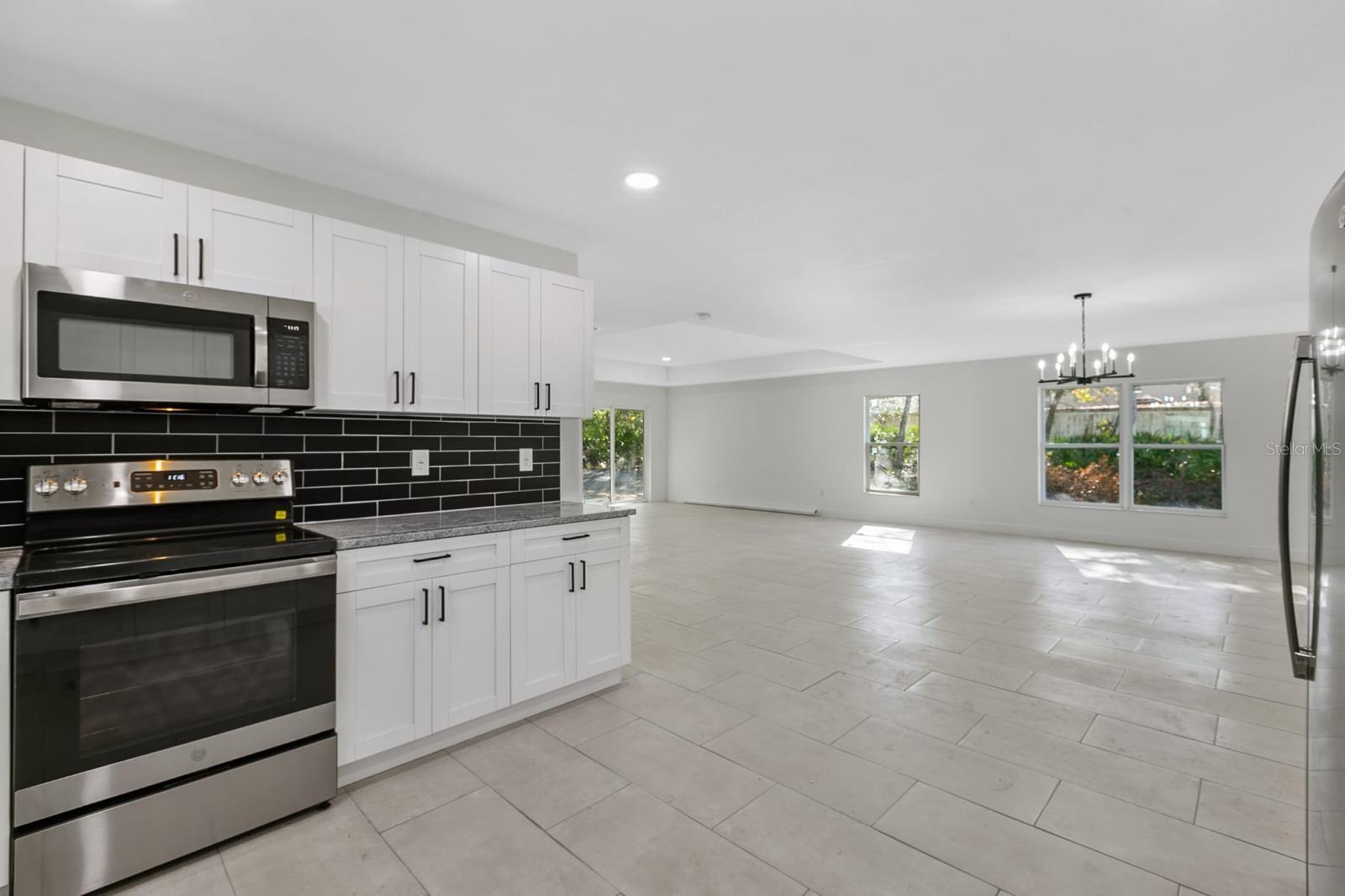 Details for 5112 Pacific, WEEKI WACHEE, FL 34607
