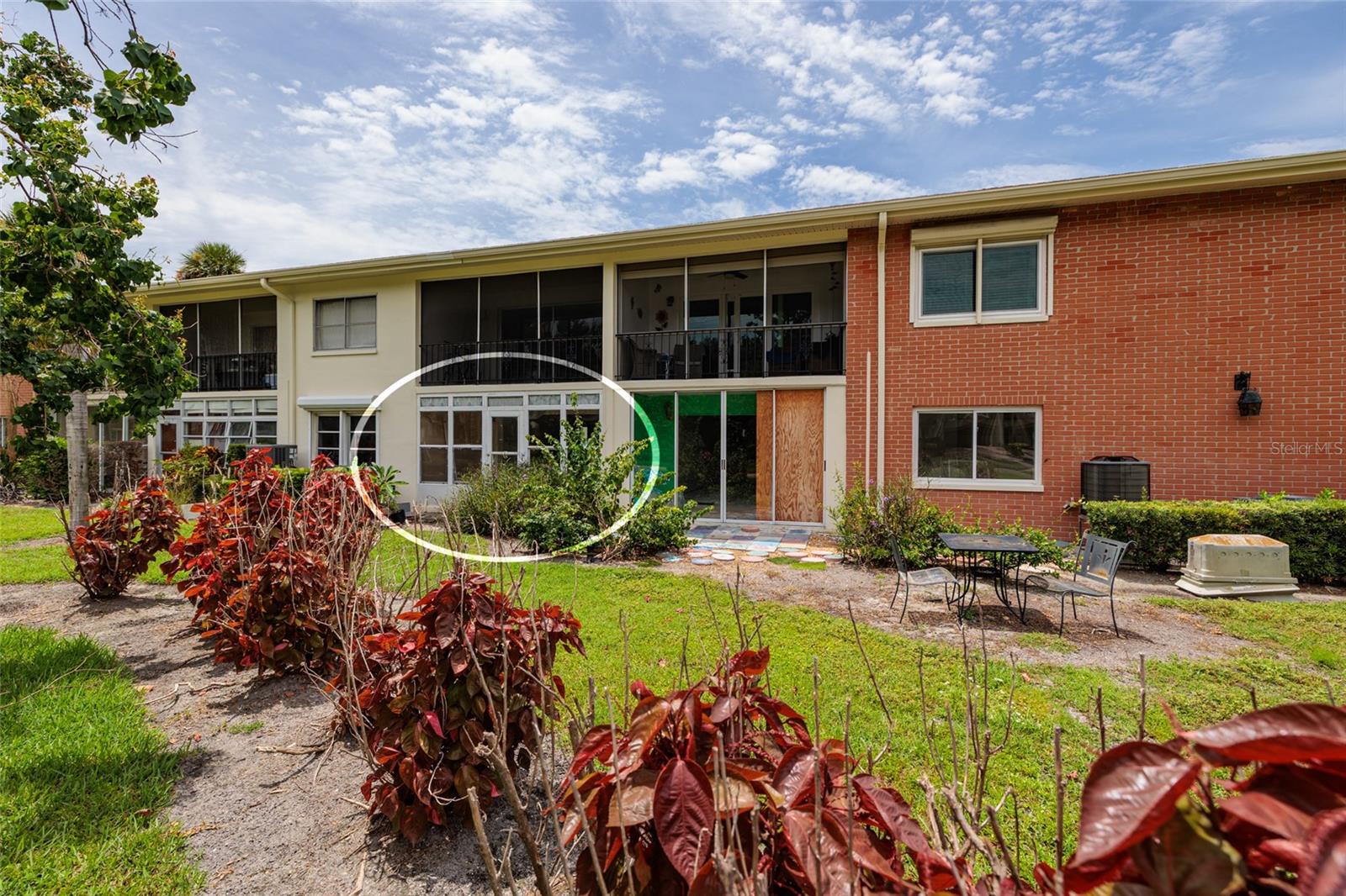 Image 22 of 42 For 4580 Overlook Drive Ne 190