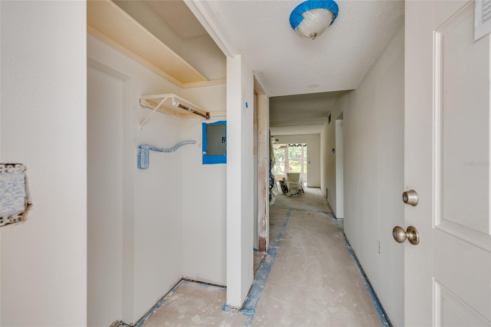 Image 8 of 42 For 4580 Overlook Drive Ne 190