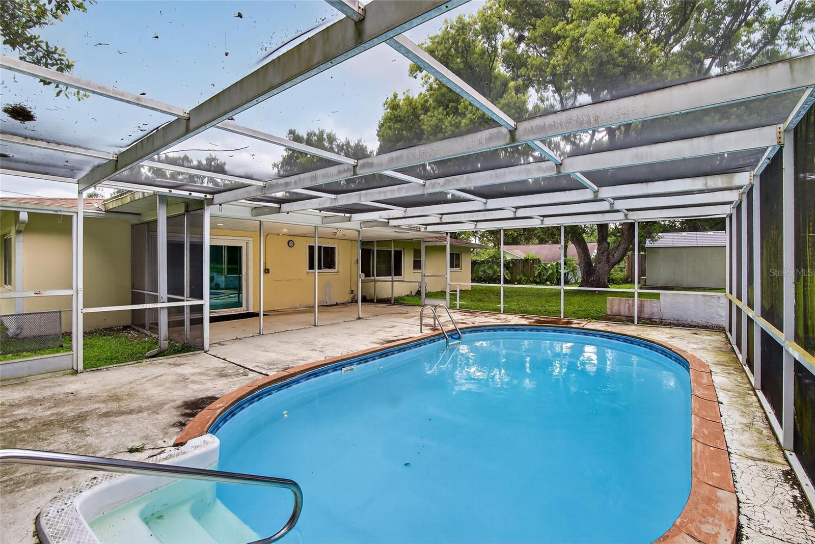 Image 39 of 52 For 12325 Green Oak Lane